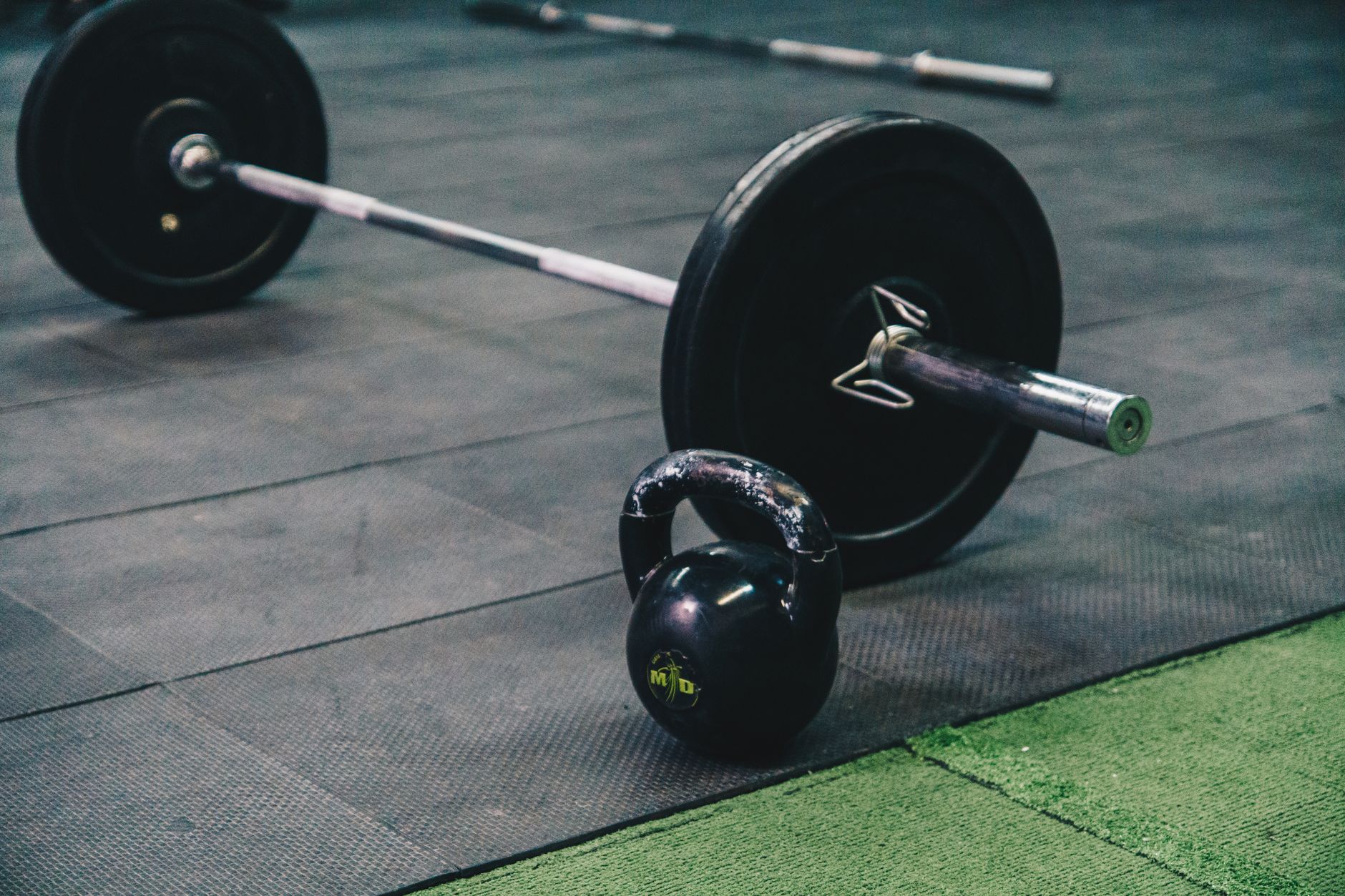 Weights vs Cardio: The Right Balance for Midlife Fitness